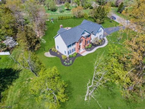 1 Berkshire Court Clinton NJ 08833