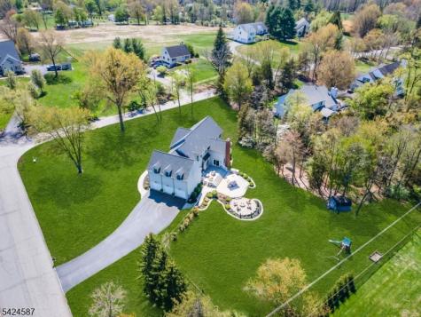 1 Berkshire Court Clinton NJ 08833
