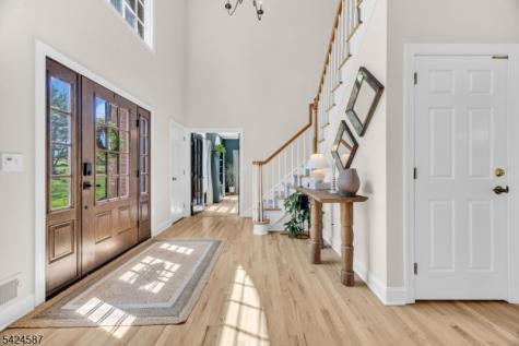 1 Berkshire Court Clinton NJ 08833