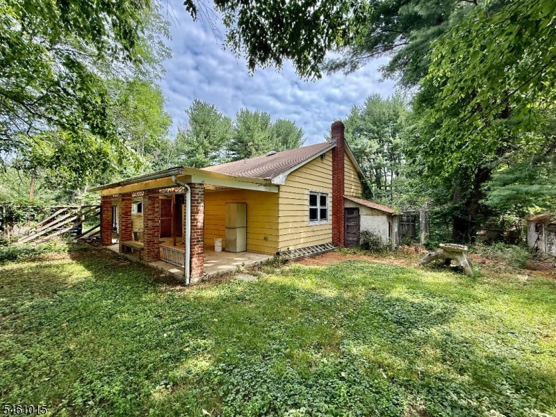 150 Karrville Road Mansfield NJ 07865