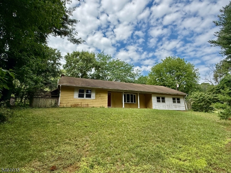 150 Karrville Road Mansfield NJ 07865