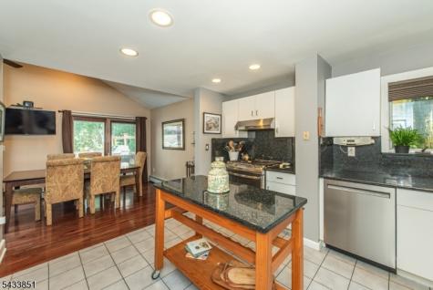 10 Irving Place Nutley NJ 07110