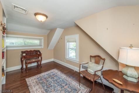 10 Irving Place Nutley NJ 07110