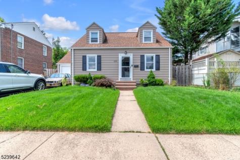 245 N 3rd Avenue Manville NJ 08835