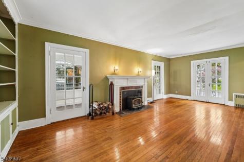 122 Holland Road South Orange Village NJ 07079