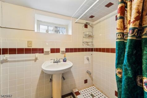 122 Holland Road South Orange Village NJ 07079