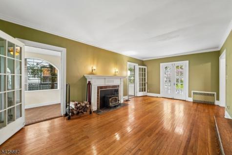 122 Holland Road South Orange Village NJ 07079
