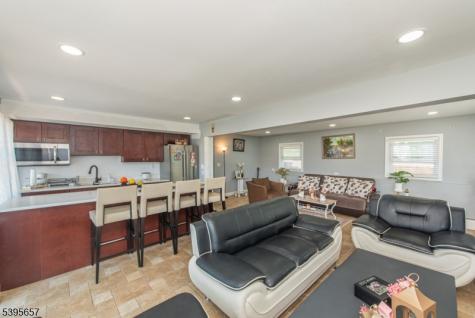 109 Mount Arlington Boulevard Roxbury NJ 07850