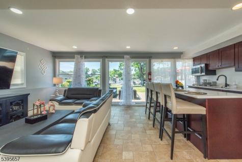 109 Mount Arlington Boulevard Roxbury NJ 07850