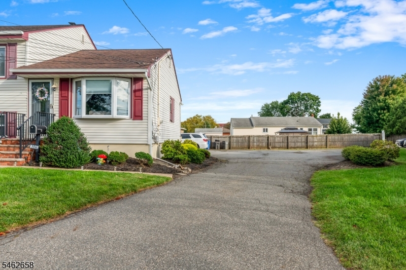 304 Maple Avenue South Plainfield NJ 07080