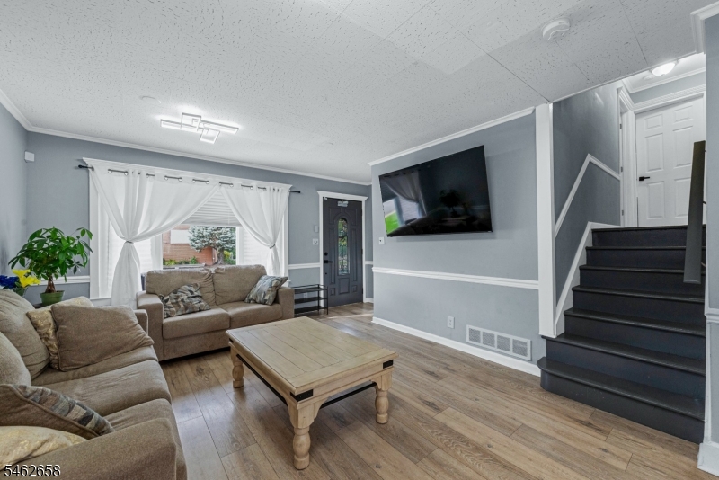304 Maple Avenue South Plainfield NJ 07080