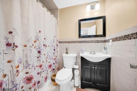 1241 Gurd Avenue Hillside NJ 07205