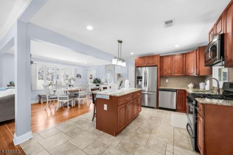 1241 Gurd Avenue Hillside NJ 07205