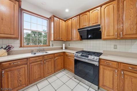 44 Roanoke Road Montgomery NJ 08502