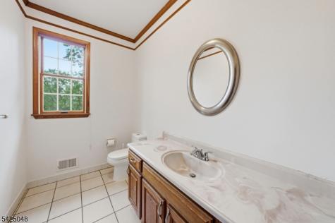 44 Roanoke Road Montgomery NJ 08502