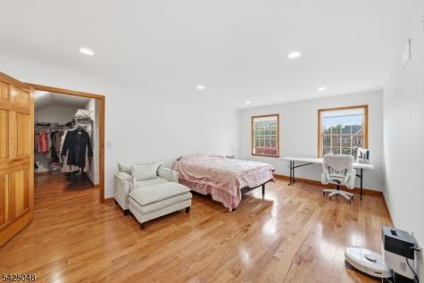 44 Roanoke Road Montgomery NJ 08502