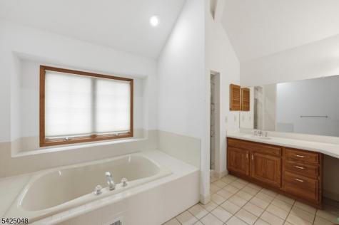 44 Roanoke Road Montgomery NJ 08502