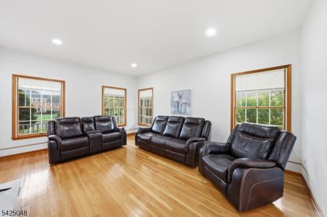 44 Roanoke Road Montgomery NJ 08502
