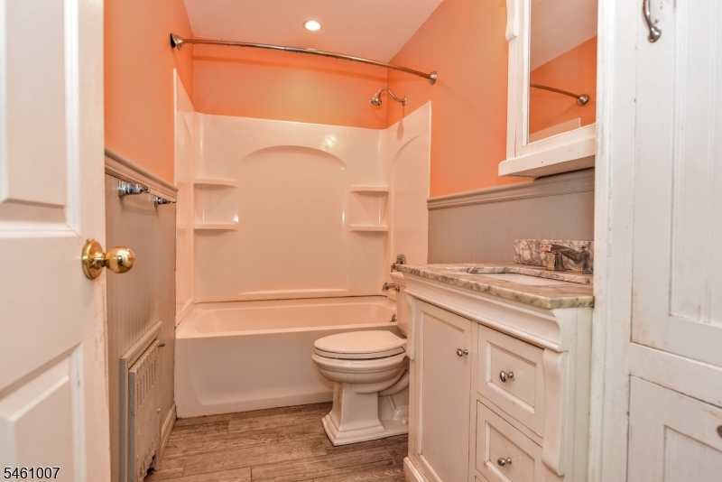 25 Stanley Court North Haledon NJ 07508