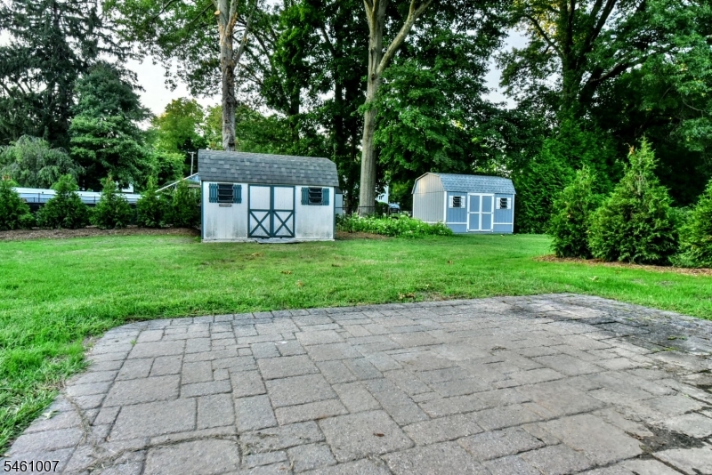 25 Stanley Court North Haledon NJ 07508