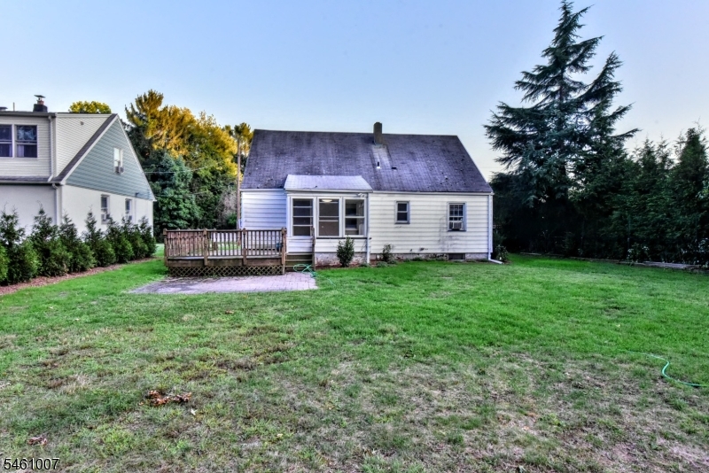 25 Stanley Court North Haledon NJ 07508