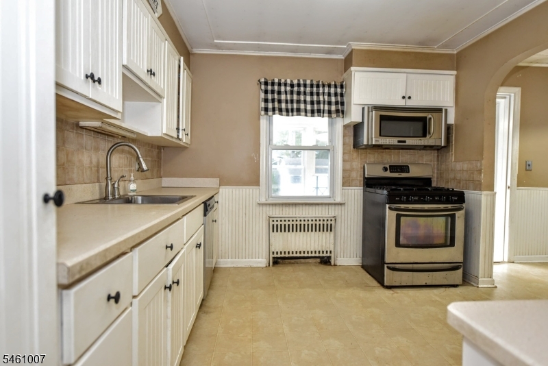 25 Stanley Court North Haledon NJ 07508