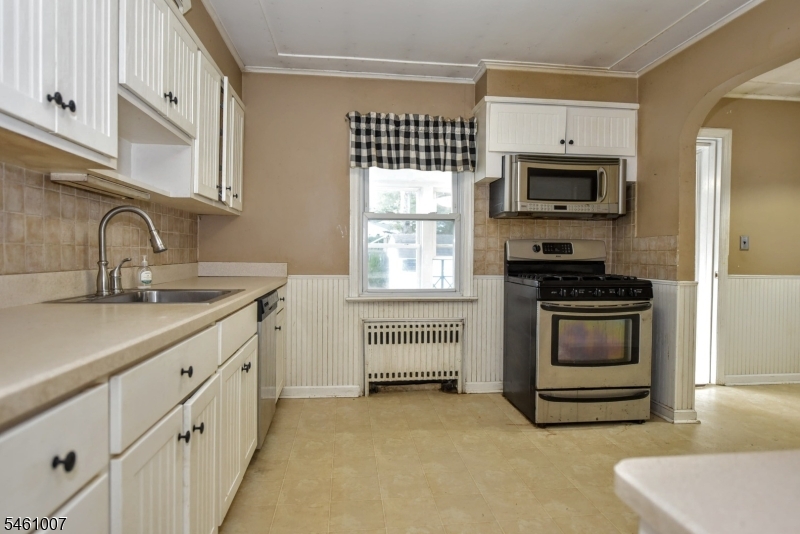 25 Stanley Court North Haledon NJ 07508