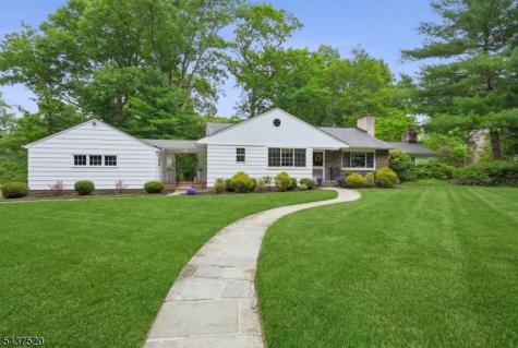 25 Grove Street Caldwell Boro NJ 07006