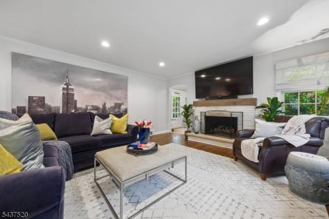25 Grove Street Caldwell Boro NJ 07006