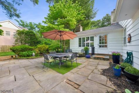 25 Grove Street Caldwell Boro NJ 07006