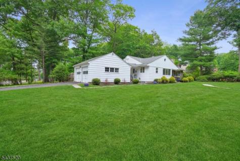 25 Grove Street Caldwell Boro NJ 07006