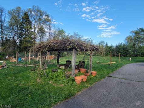 741 County Road 625 Union NJ 08827