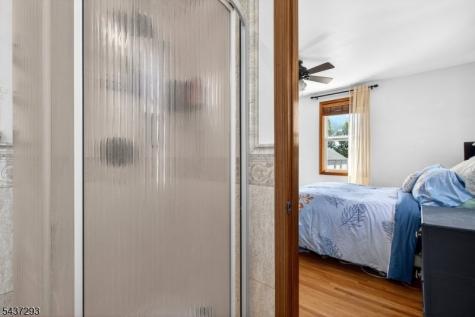 4 Jeanette Street Carteret NJ 07008