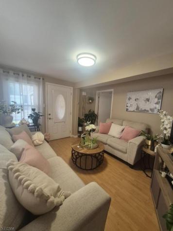 63 Glover Avenue Paterson NJ 07501
