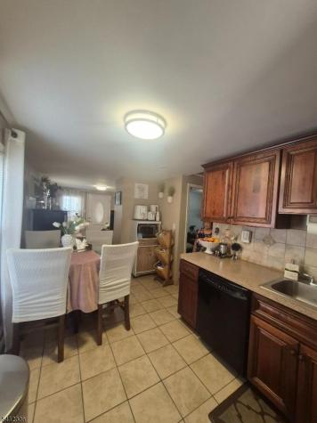 63 Glover Avenue Paterson NJ 07501