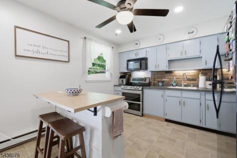 23 Marudy Drive Clinton NJ 08809
