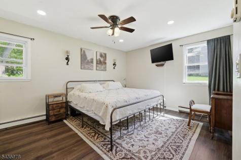 23 Marudy Drive Clinton NJ 08809