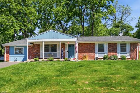 23 Marudy Drive Clinton NJ 08809