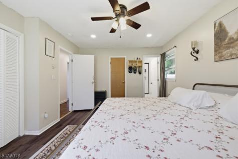 23 Marudy Drive Clinton NJ 08809