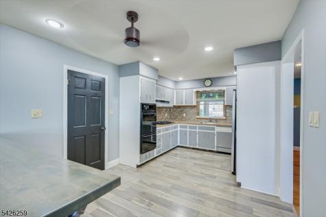 10 Wellington Avenue Woodbridge NJ 07064