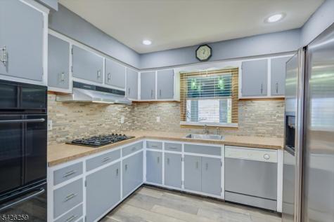 10 Wellington Avenue Woodbridge NJ 07064