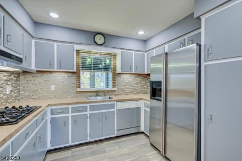 10 Wellington Avenue Woodbridge NJ 07064