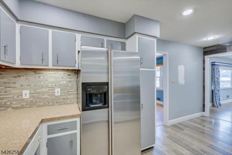 10 Wellington Avenue Woodbridge NJ 07064
