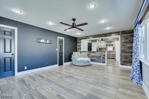 10 Wellington Avenue Woodbridge NJ 07064