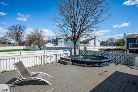 10 Wellington Avenue Woodbridge NJ 07064