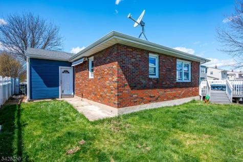 10 Wellington Avenue Woodbridge NJ 07064
