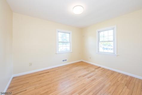 4 Van Duyne Avenue Riverdale NJ 07457