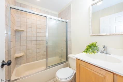 4 Van Duyne Avenue Riverdale NJ 07457
