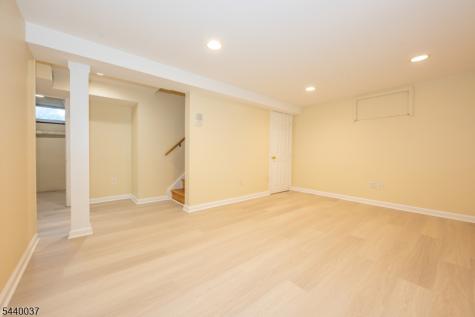 4 Van Duyne Avenue Riverdale NJ 07457