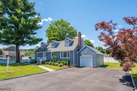 4 Van Duyne Avenue Riverdale NJ 07457